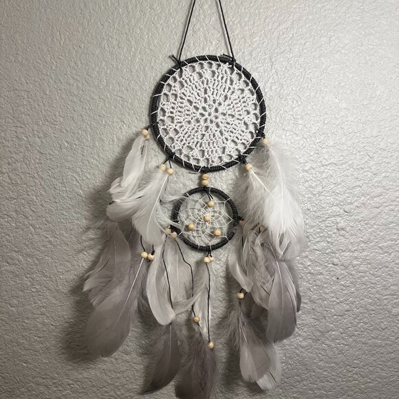 Eco friendly natural hand-crafted macrame windchime dreamcatcher wall hanging - Picture 1 of 2